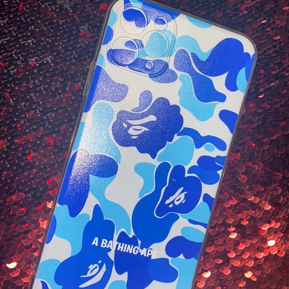This case is for an iPhone 11 Pro Max, it is brand new never wore.